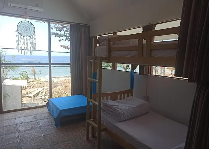 Penida Dive Hostal *